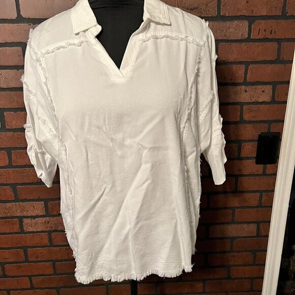 NWT Multiples white frayed edge top with roll short sleeves.  Size med. - Picture 1 of 8